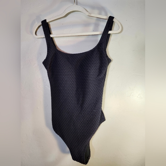 Essentials Gottex Swim One Piece Swimsuit Textured Swimwear Sz 10 - Picture 1 of 8